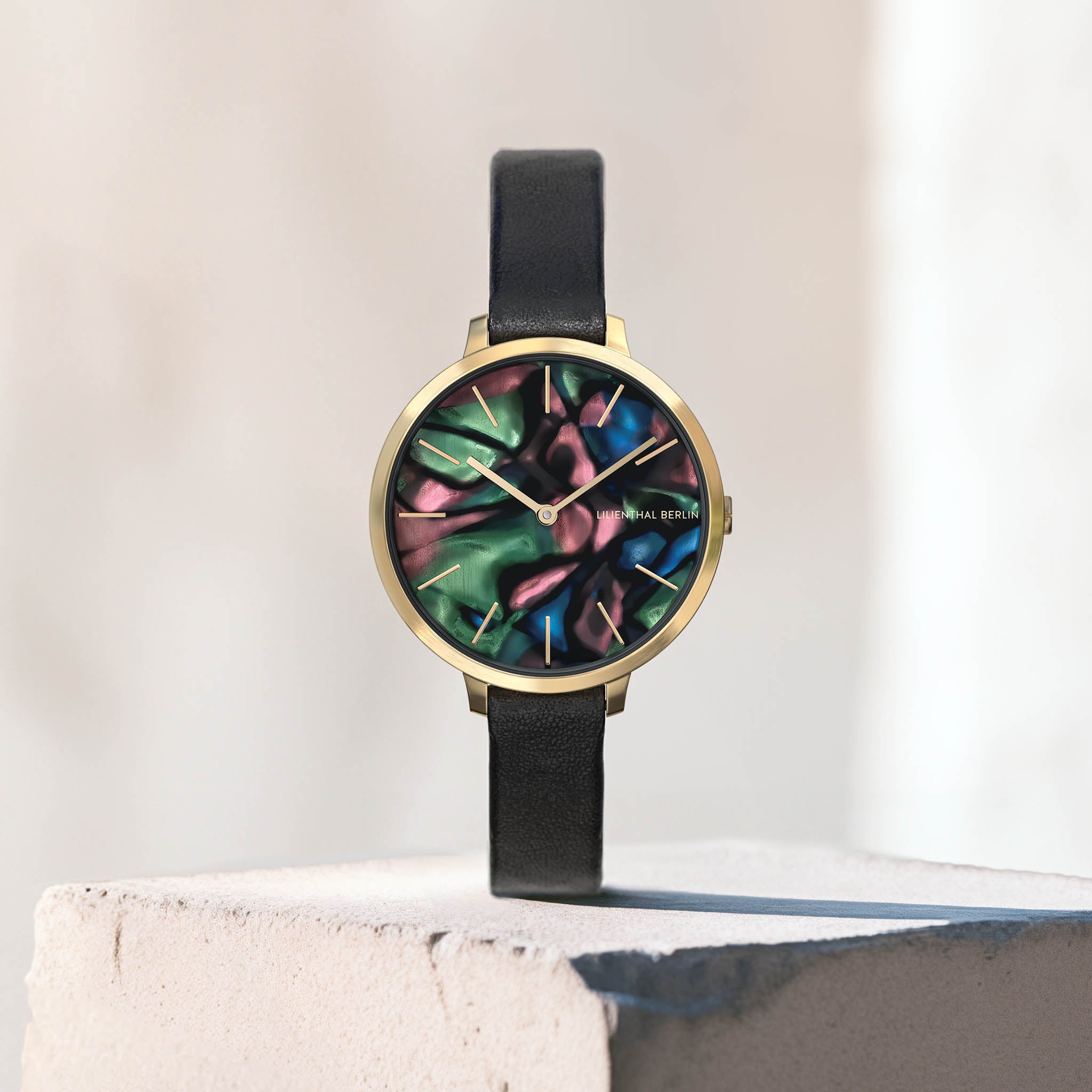 Rosalux Peacock - Lilienthal Berlin