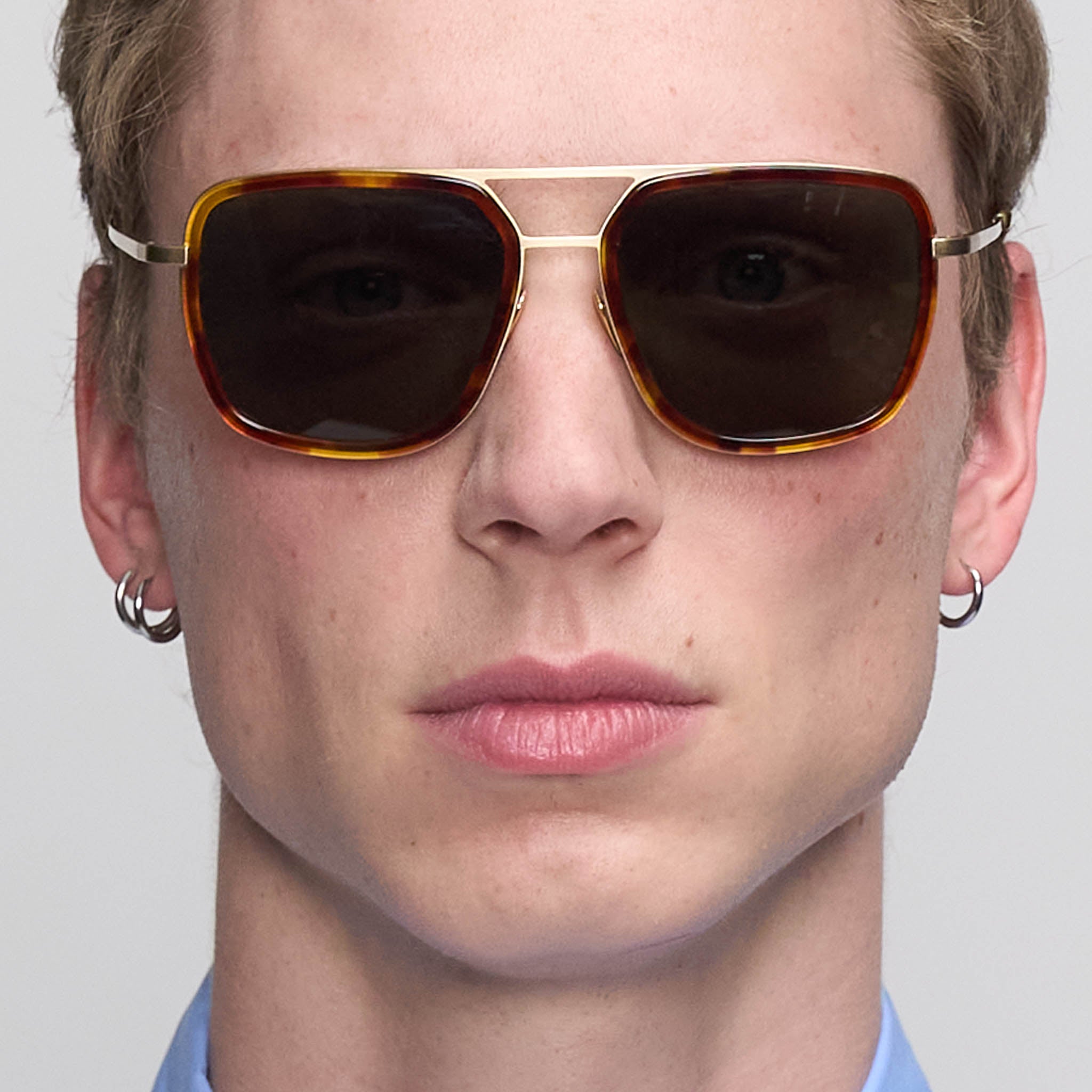 Aero Funk – Brushed Gold Brown / Green