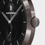 The Classic – Dark Silver Black