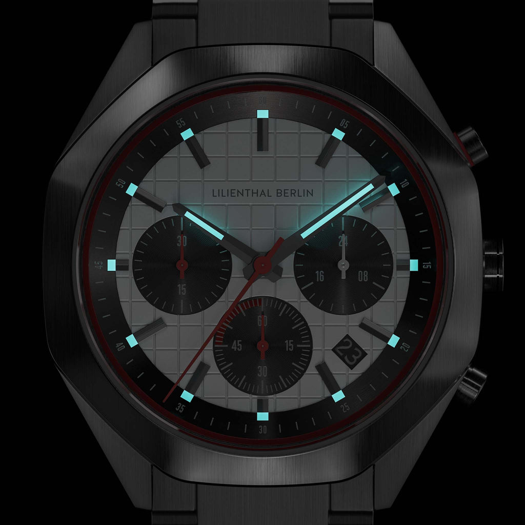 Octachrono – Silver Red